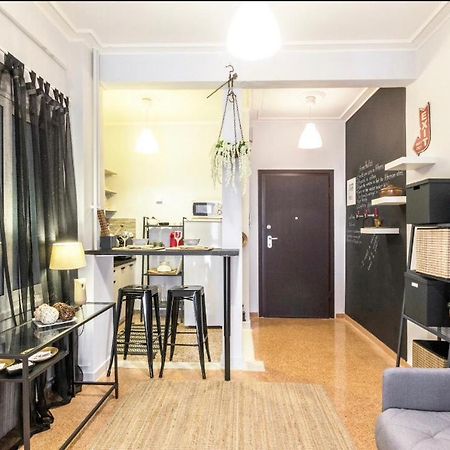 Luxuriously Central Studio In The Heart Of Athene Buitenkant foto